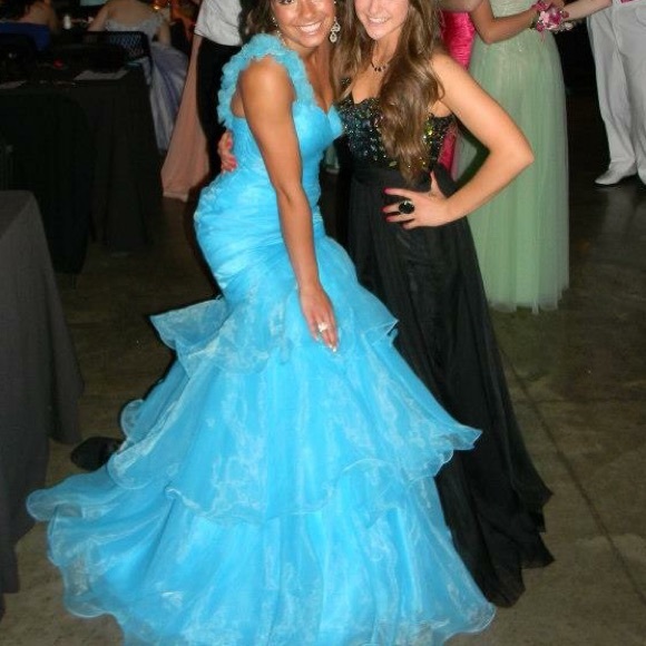 Blue prom dress - Picture 3 of 4